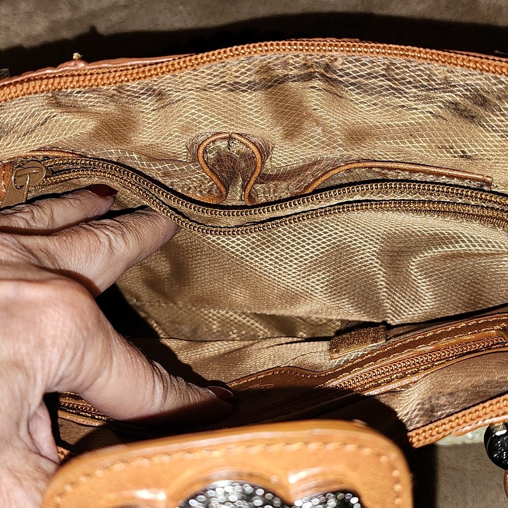 Purse - Picture 13 of 13
